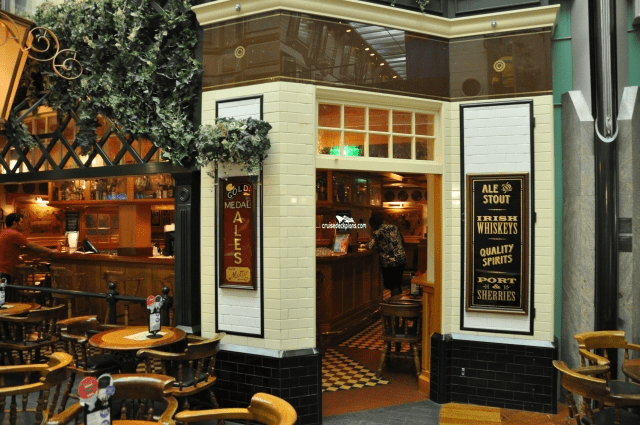 Crown and Kettle Pub