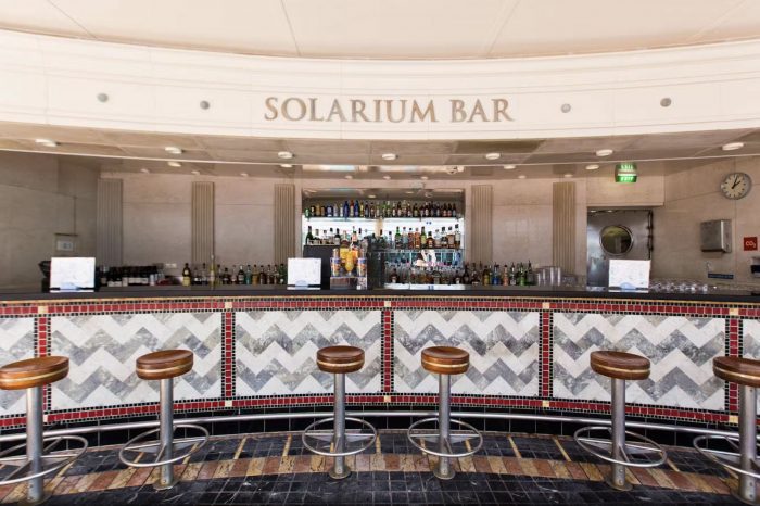Solarium Bar